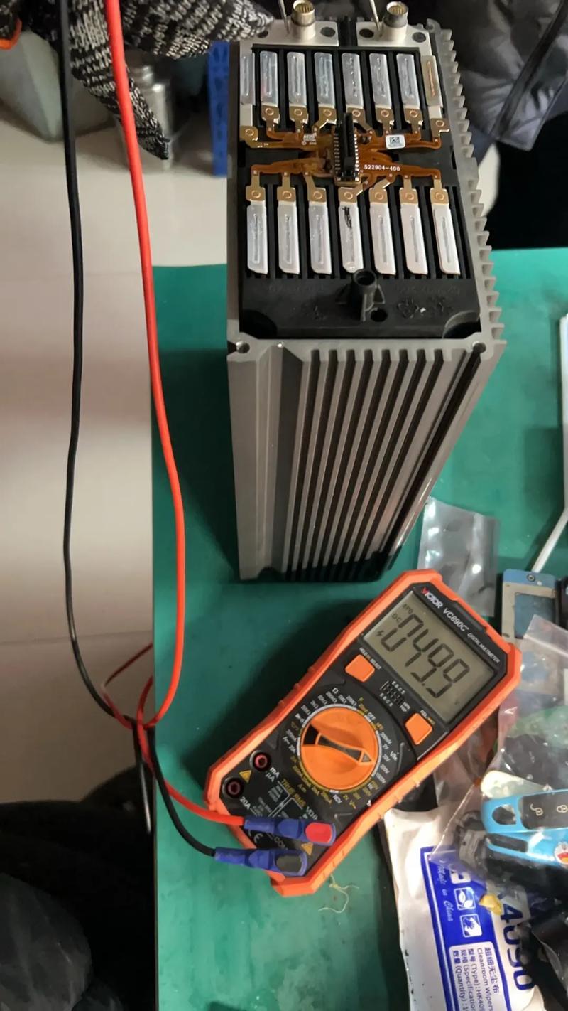 吉利博瑞48V輕混鋰電池虧電修復(fù)指南 從診斷到預(yù)防，輕松恢復(fù)電量